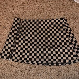 Unif checkered skirt